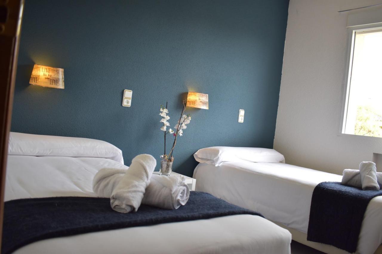 Hotel El Ancla Villanueva de la Canada Εξωτερικό φωτογραφία