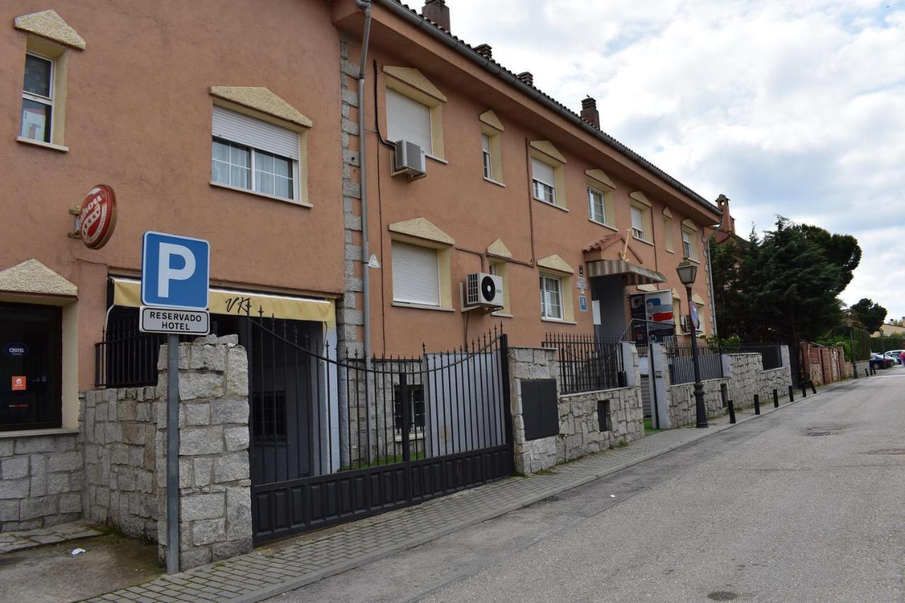 Hotel El Ancla Villanueva de la Canada Εξωτερικό φωτογραφία