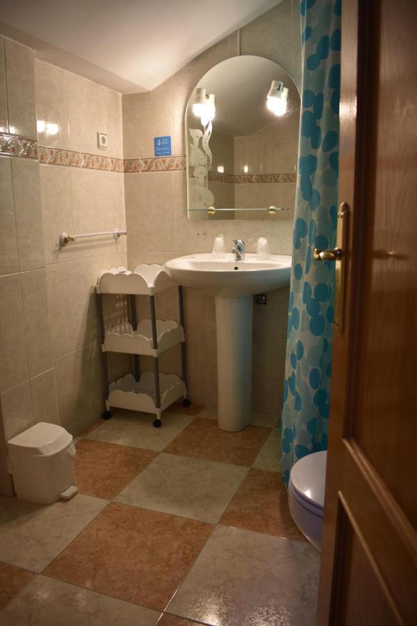 Hotel El Ancla Villanueva de la Canada Εξωτερικό φωτογραφία