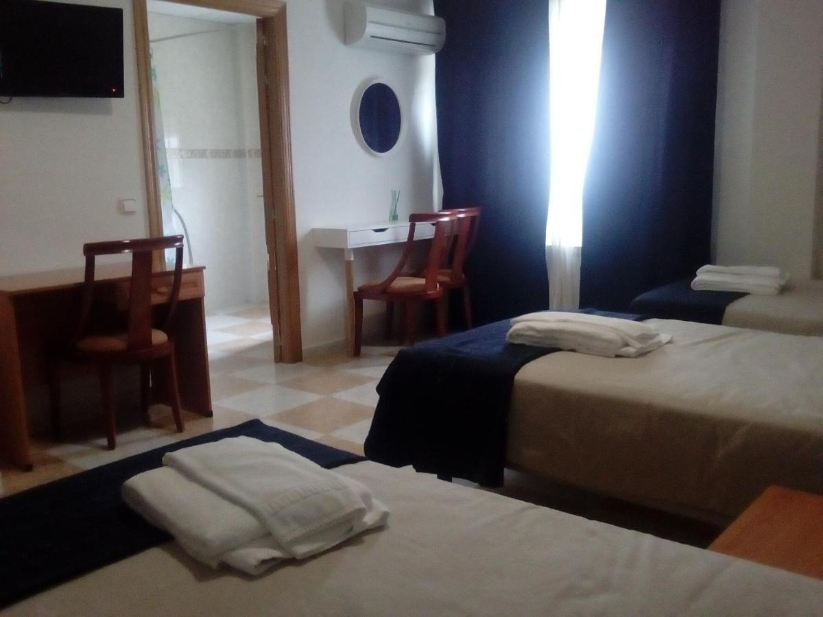 Hotel El Ancla Villanueva de la Canada Εξωτερικό φωτογραφία