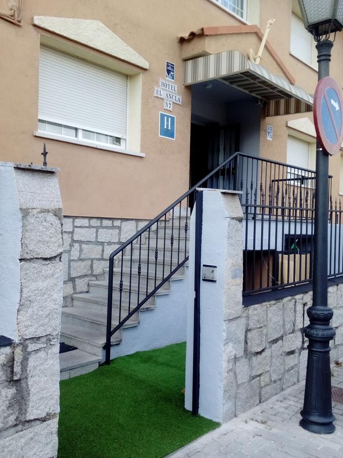 Hotel El Ancla Villanueva de la Canada Εξωτερικό φωτογραφία